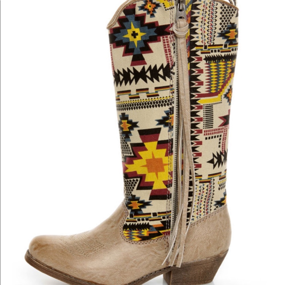 Big Buddha Wayne natural multi southwest print